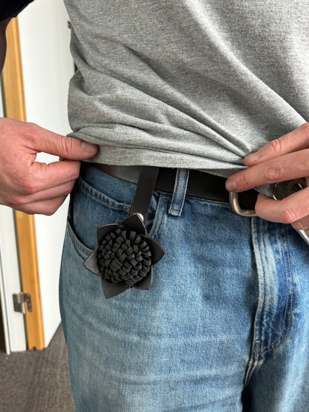 Flower Keychain - Noir